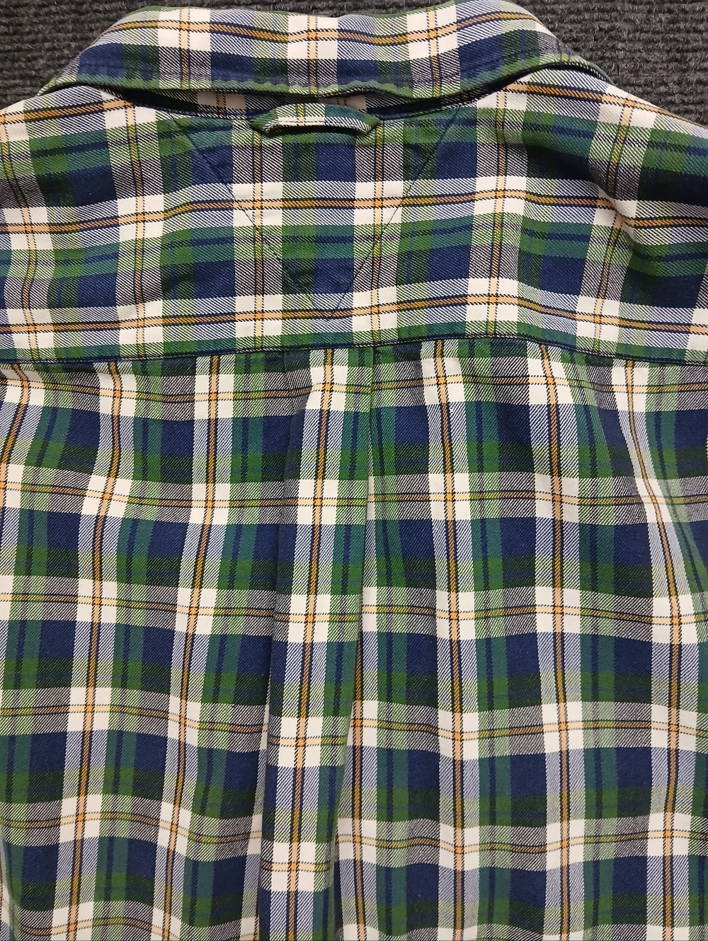 Tommy Hilfiger Men's SZ MED. Green, Blue & White Plaid Button-Down L/S Shirt - Picture 9 of 10